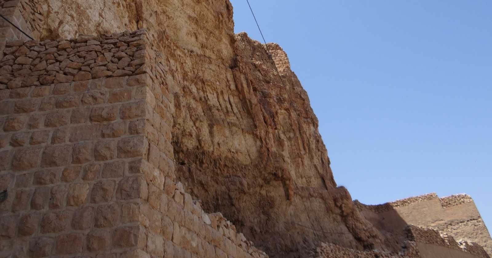 Tentações procedem de Satanás