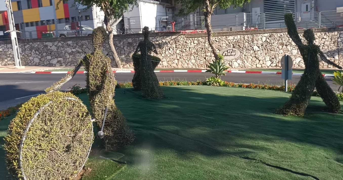 Casamento e felicidade foram projetados juntos